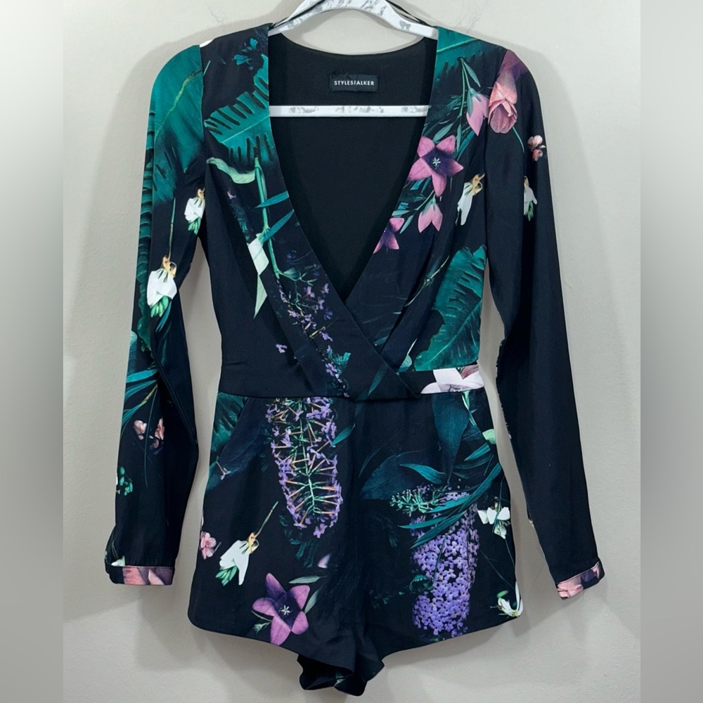 Stylestalker Black Floral Long Sleeve Romper